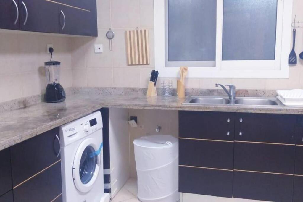 Lovely 1-Bedroom Apartment In The Heart Of Dubai Marina Extérieur photo