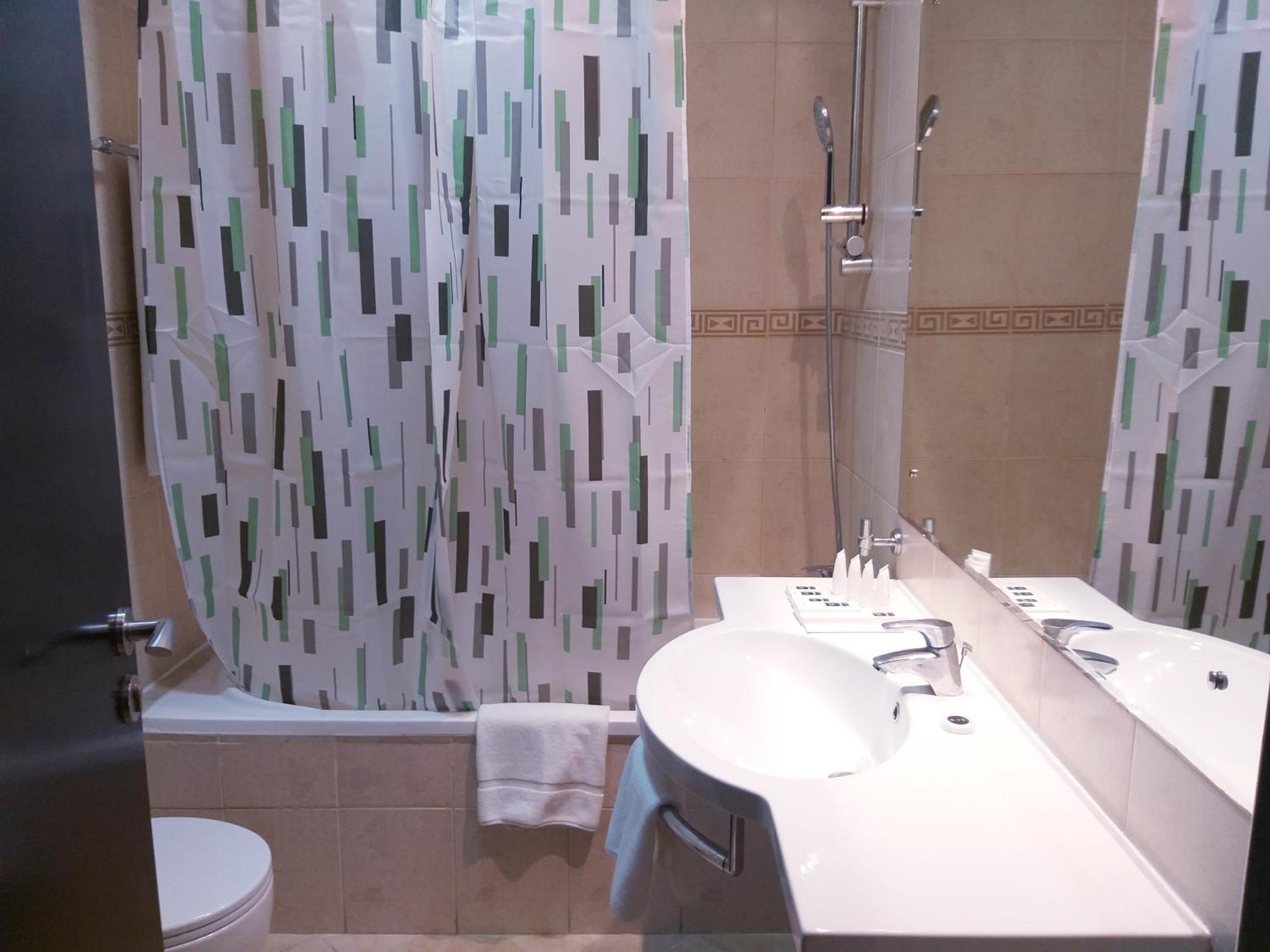 Lovely 1-Bedroom Apartment In The Heart Of Dubai Marina Extérieur photo