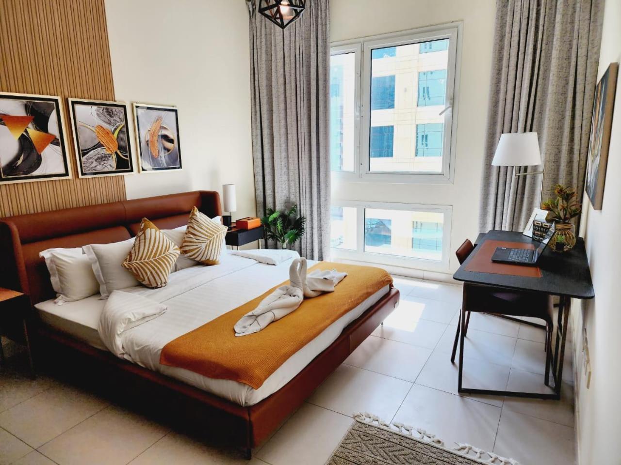 Lovely 1-Bedroom Apartment In The Heart Of Dubai Marina Extérieur photo