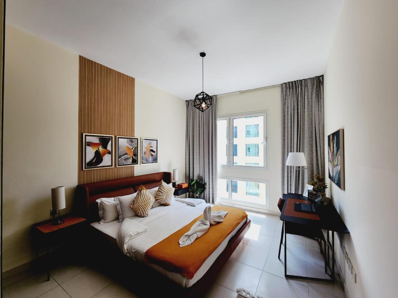Lovely 1-Bedroom Apartment In The Heart Of Dubai Marina Extérieur photo