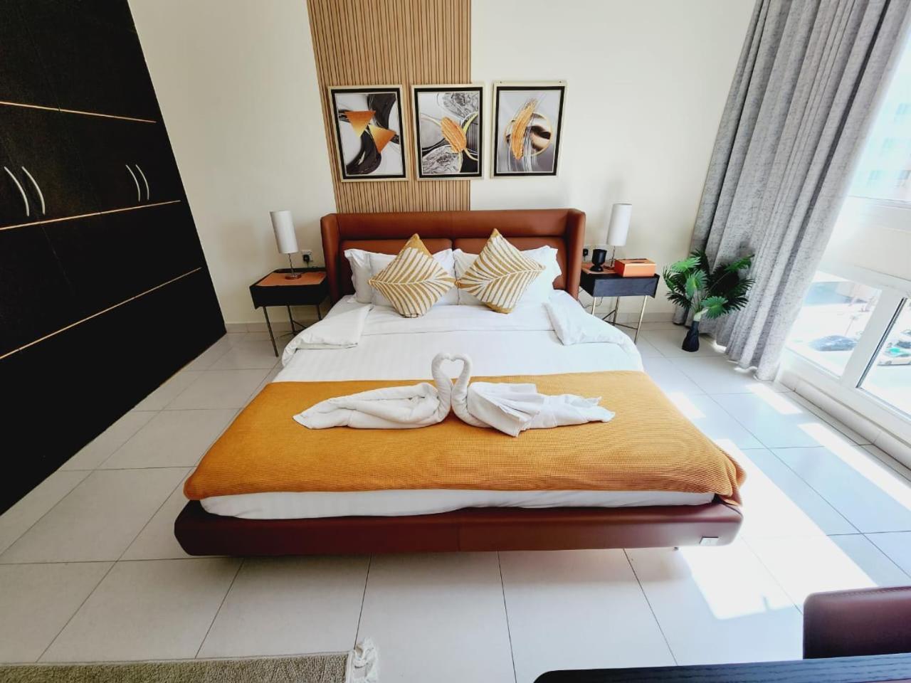 Lovely 1-Bedroom Apartment In The Heart Of Dubai Marina Extérieur photo