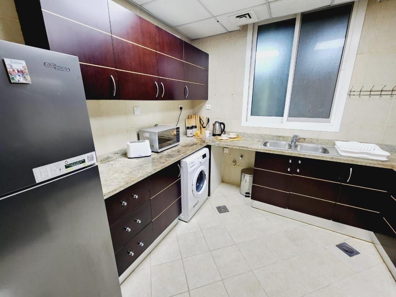Lovely 1-Bedroom Apartment In The Heart Of Dubai Marina Extérieur photo
